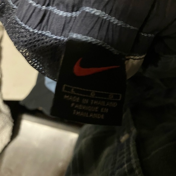 Vintage Nike Windbreaker Pants - Picture 2 of 2